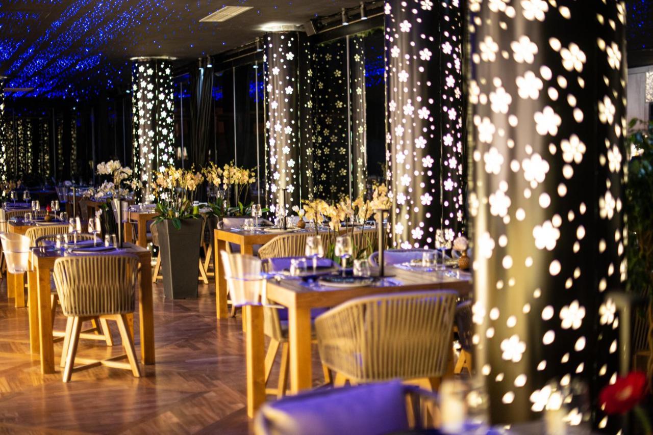 Arka Art Hotel ติรานา ภายนอก รูปภาพ The interior of the restaurant
