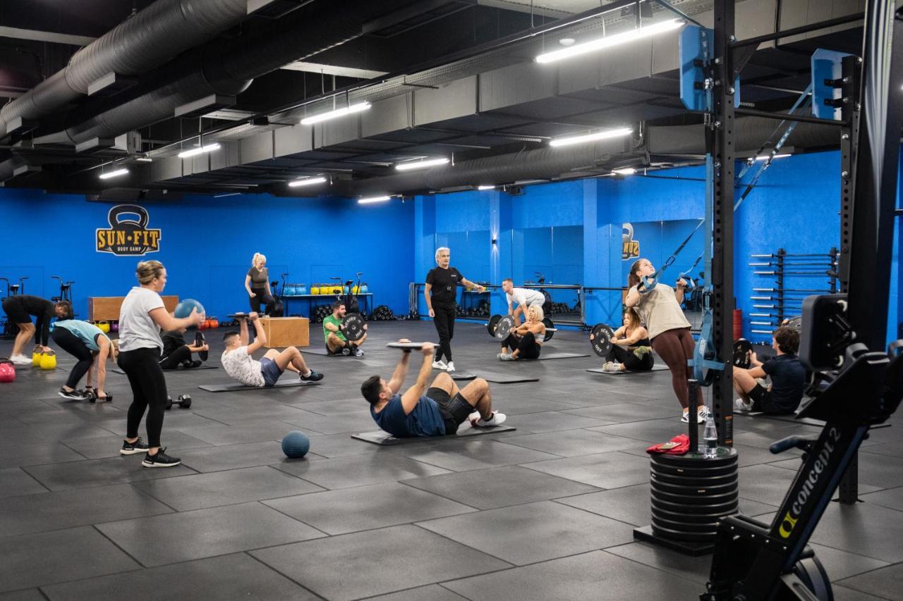 Arka Art Hotel ติรานา ภายนอก รูปภาพ CrossFit gym in San Francisco