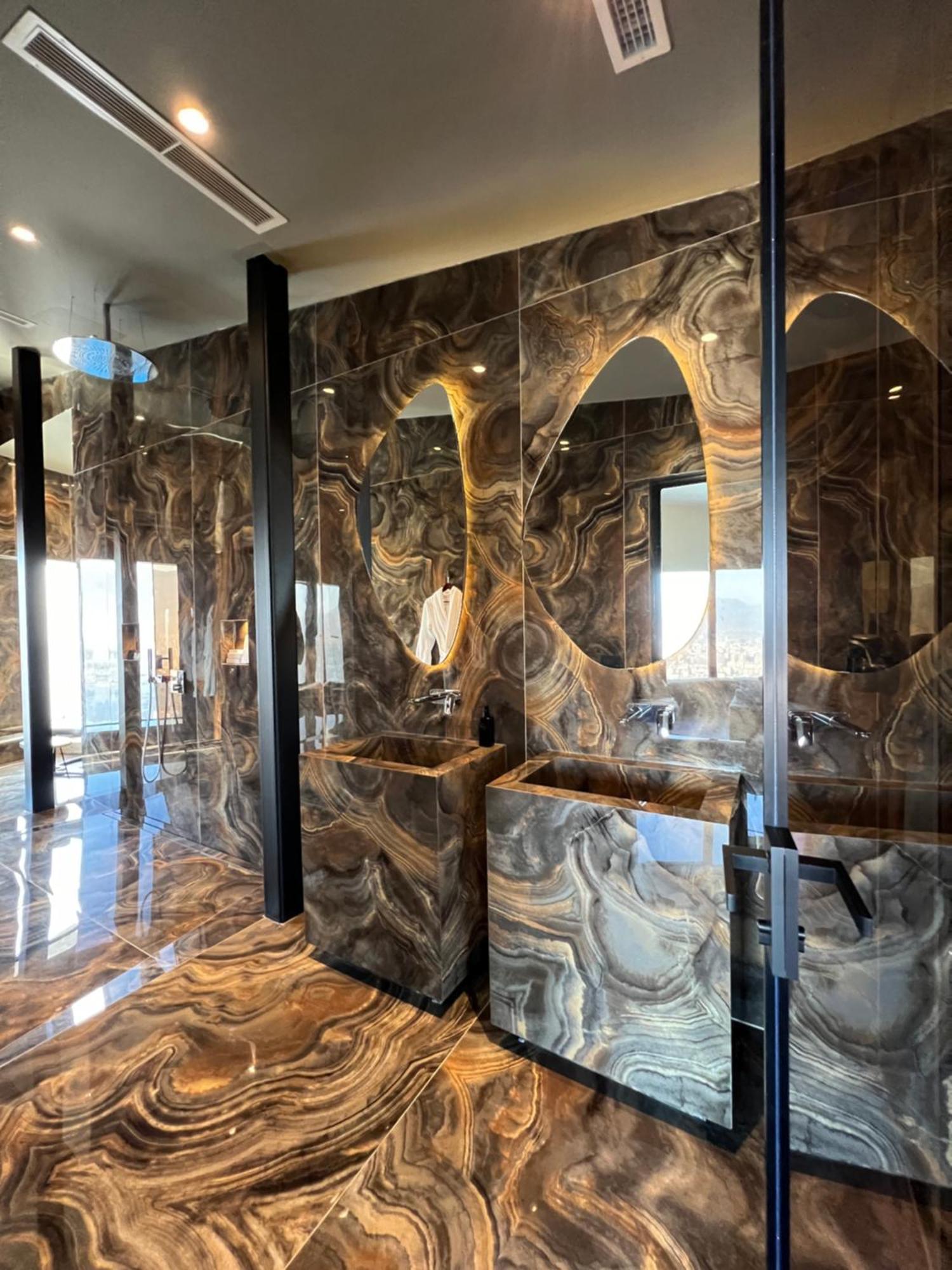 Arka Art Hotel ติรานา ภายนอก รูปภาพ Bathroom in the residence