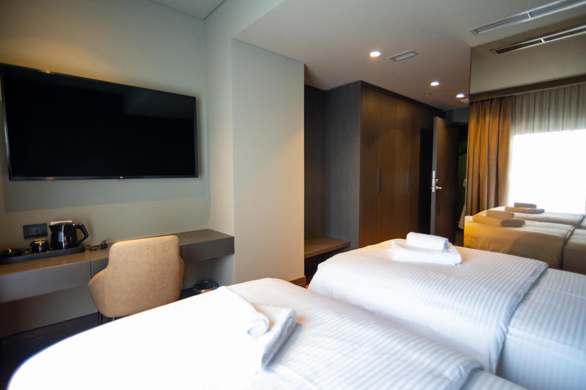 Arka Art Hotel ติรานา ภายนอก รูปภาพ Deluxe Room